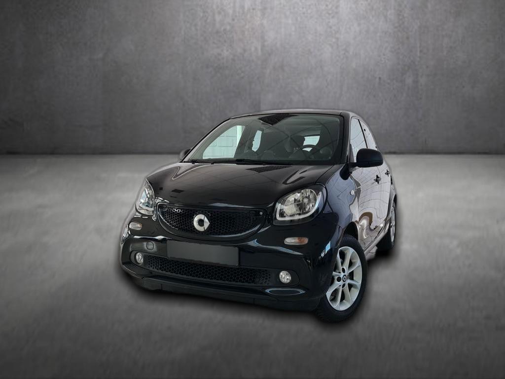 SMART ForFour Basis 66kW, Navi, PDC, Panoramadach